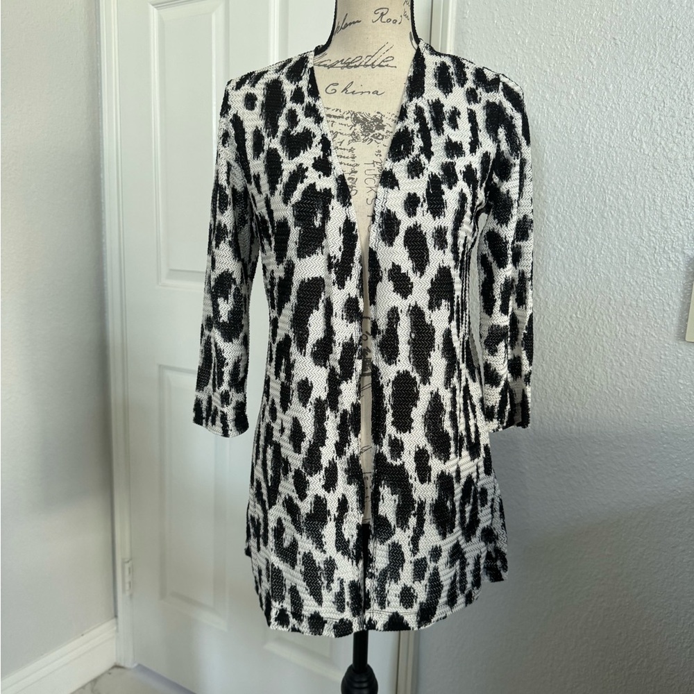Chico's Monochrome Knit Cardigan